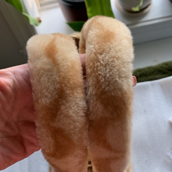 Coach Natural Shearling Tote Bag - Picture 8 of 15